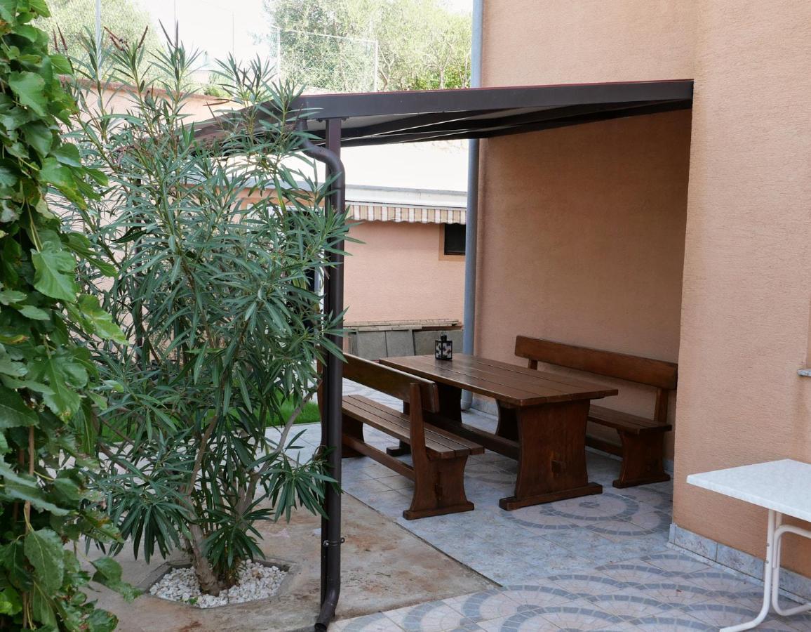 Apartman Nelamore - Krk Town, 300 Meters To The Beach Exterior photo